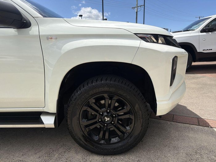 2021 Mitsubishi Triton GLX-R