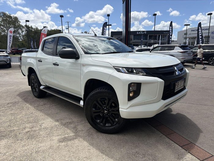 2021 Mitsubishi Triton GLX-R