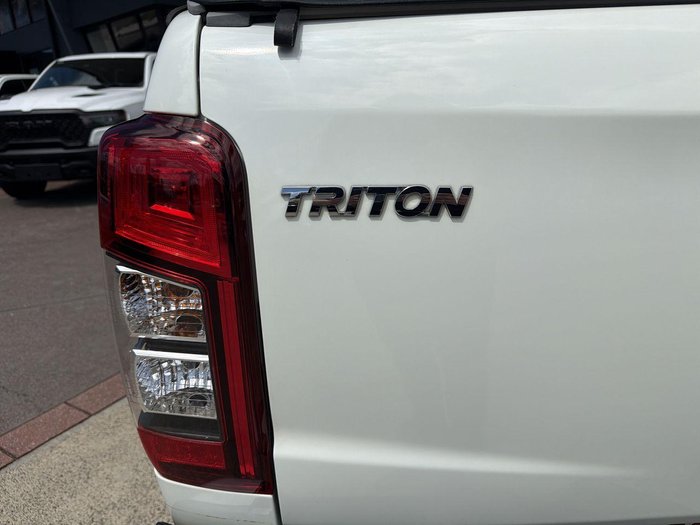 2021 Mitsubishi Triton GLX-R