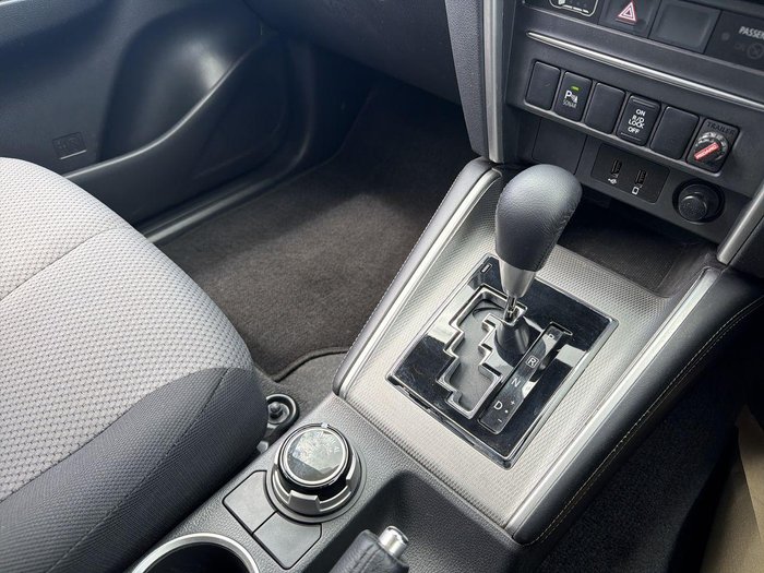 2021 Mitsubishi Triton GLX-R