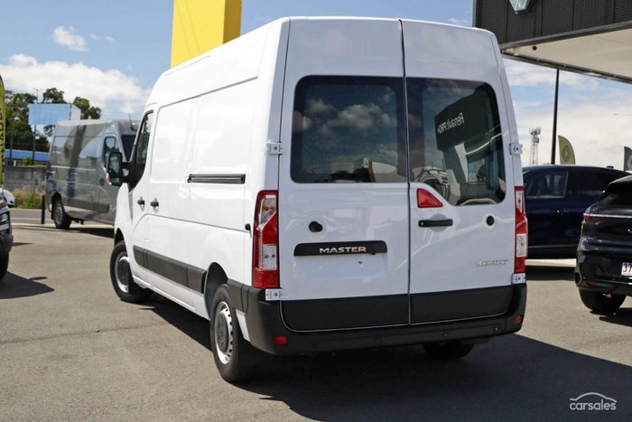 2025 Renault Master Pro 110kW X62 Phase 2 MY25 Mineral White