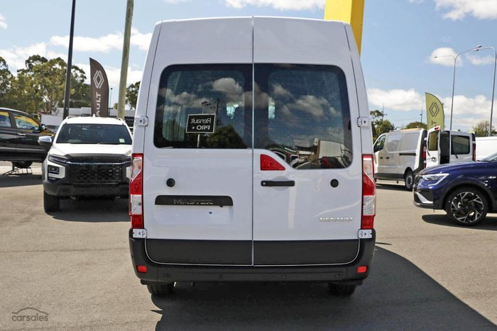 2025 Renault Master Pro 110kW