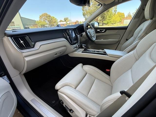 2020 Volvo XC60 D4 Inscription