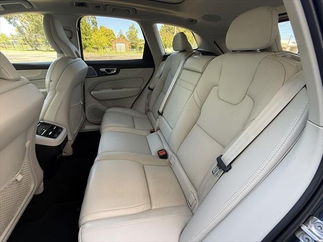 2020 Volvo XC60 D4 Inscription