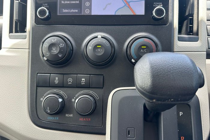 2019 Toyota Hiace Commuter