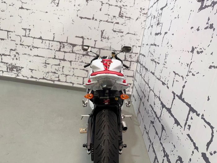 2006 Yamaha YZF-R6 R6 White