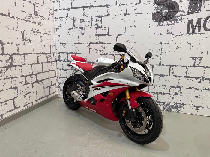2006 Yamaha YZF-R6 R6 White