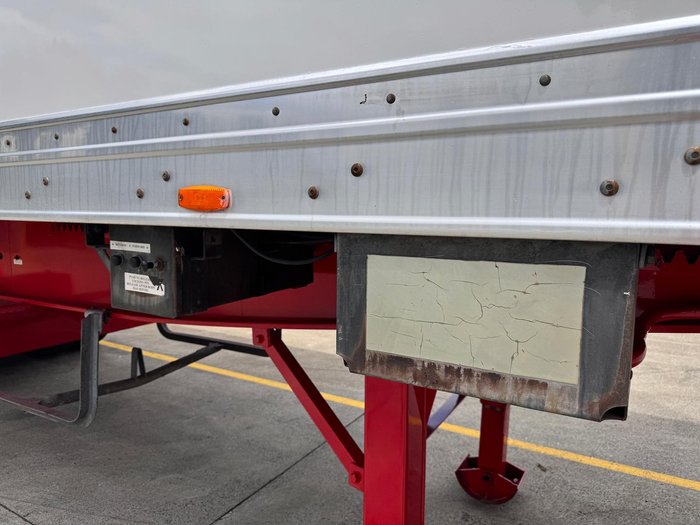 2012 Maxitrans St3 Lead A 12 Pallet -30 Reefer Double Stacker