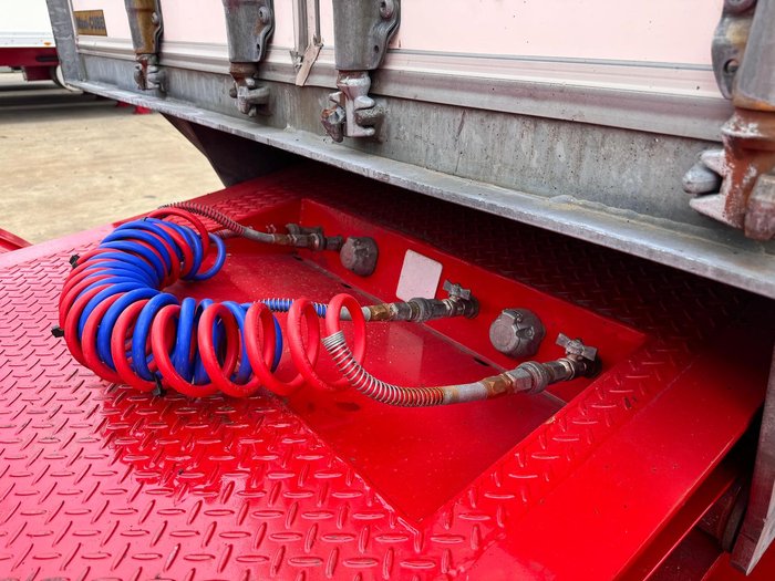 2012 Maxitrans St3 Lead A 12 Pallet -30 Reefer Double Stacker