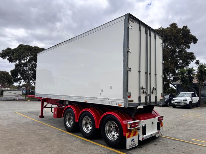 2012 Maxitrans St3 Lead A 12 Pallet -30 Reefer Double Stacker