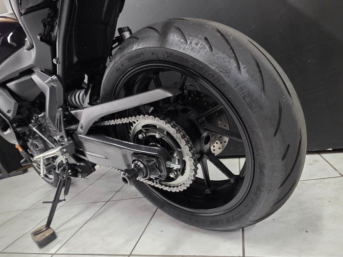 2024 Yamaha YZF-R7LA Black