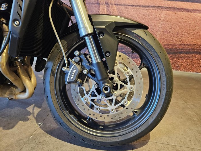 2018 Triumph Street Triple S 660 LAMS Street Triple Black