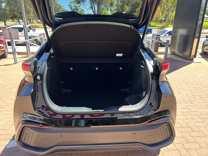 2025 Toyota C-HR Koba