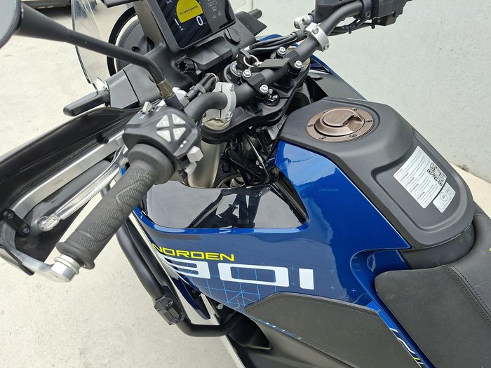 2023 Husqvarna Norden 901 Expedition