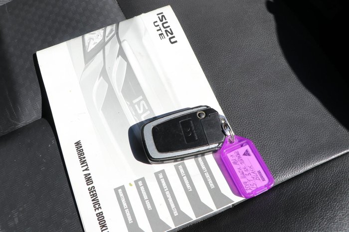 2014 Isuzu MU-X LS-T