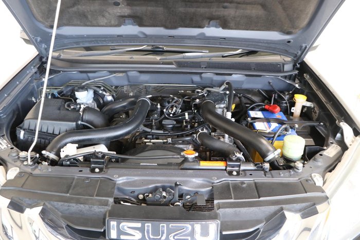 2014 Isuzu MU-X LS-T