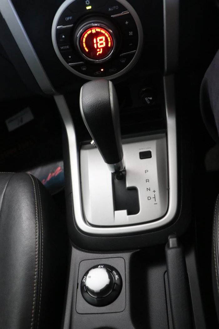 2014 Isuzu MU-X LS-T