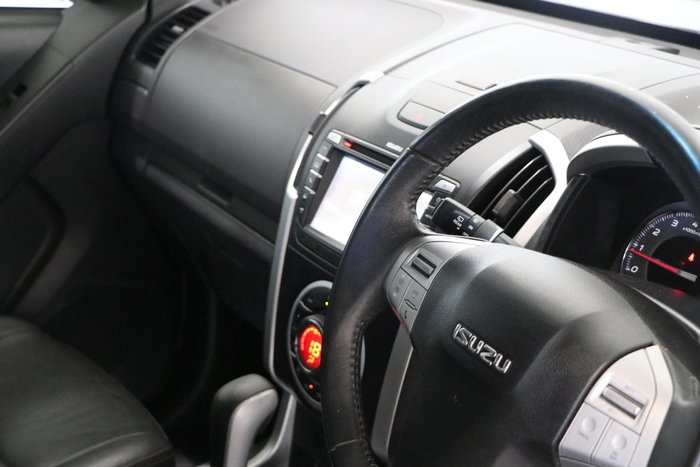 2014 Isuzu MU-X LS-T