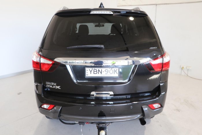 2014 Isuzu MU-X LS-T