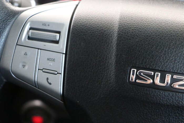 2014 Isuzu MU-X LS-T