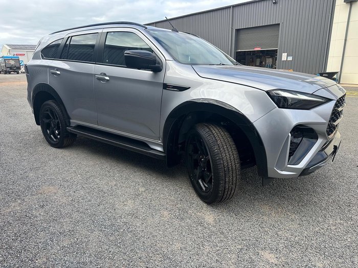 2025 Isuzu MU-X X-TERRAIN