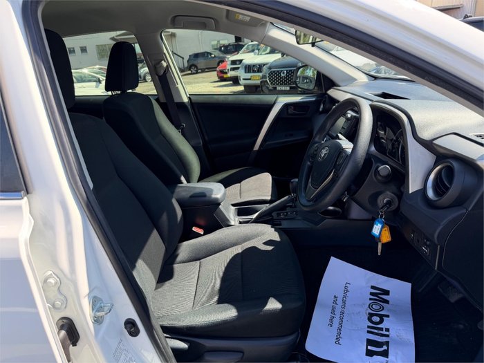 2014 TOYOTA RAV4 GX (4x4)