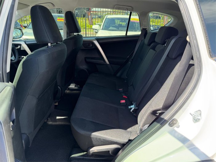 2014 TOYOTA RAV4 GX (4x4)