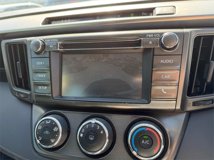 2014 TOYOTA RAV4 GX (4x4)