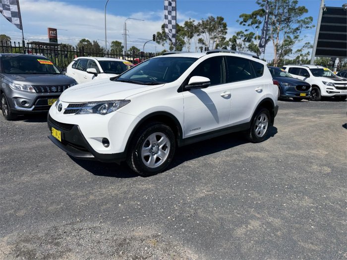 2014 TOYOTA RAV4 GX (4x4)