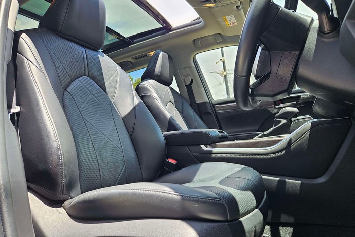 2022 Toyota Kluger Grande