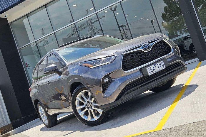 2022 Toyota Kluger Grande