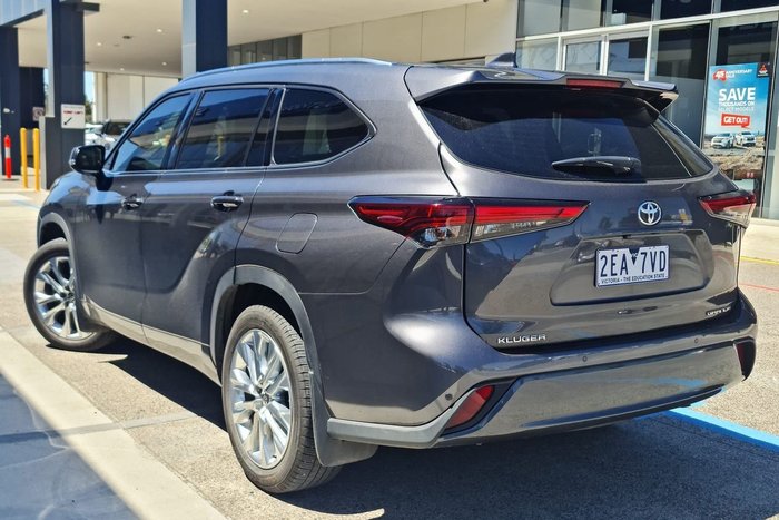 2022 Toyota Kluger Grande