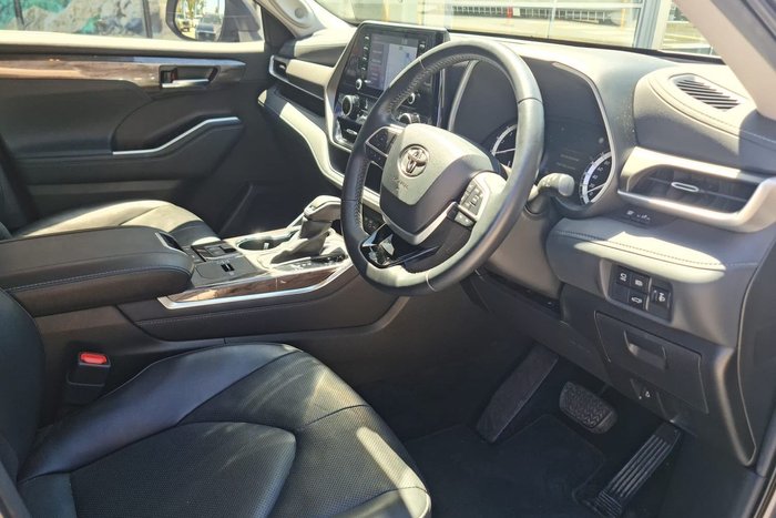 2022 Toyota Kluger Grande