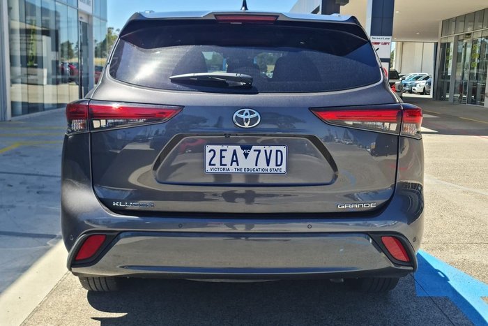 2022 Toyota Kluger Grande