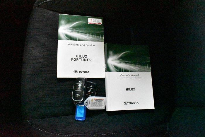 2020 Toyota Hilux SR5