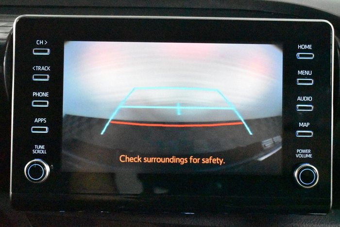 2020 Toyota Hilux SR5