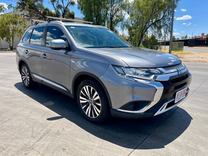 2018 Mitsubishi Outlander ES