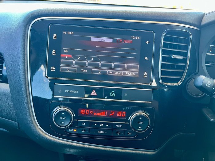 2018 Mitsubishi Outlander ES