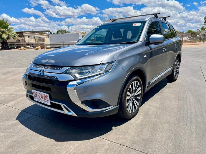 2018 Mitsubishi Outlander ES