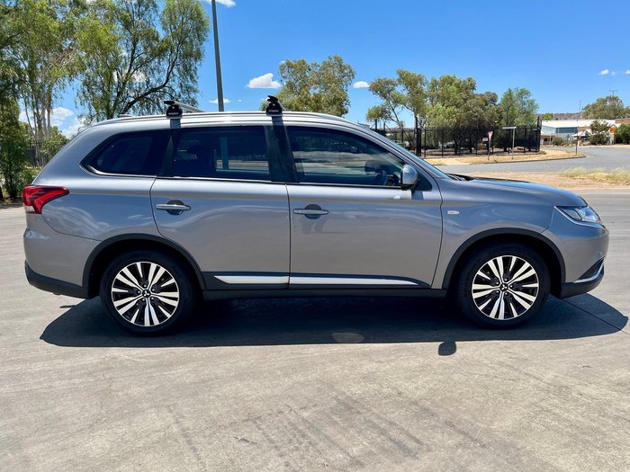 2018 Mitsubishi Outlander ES