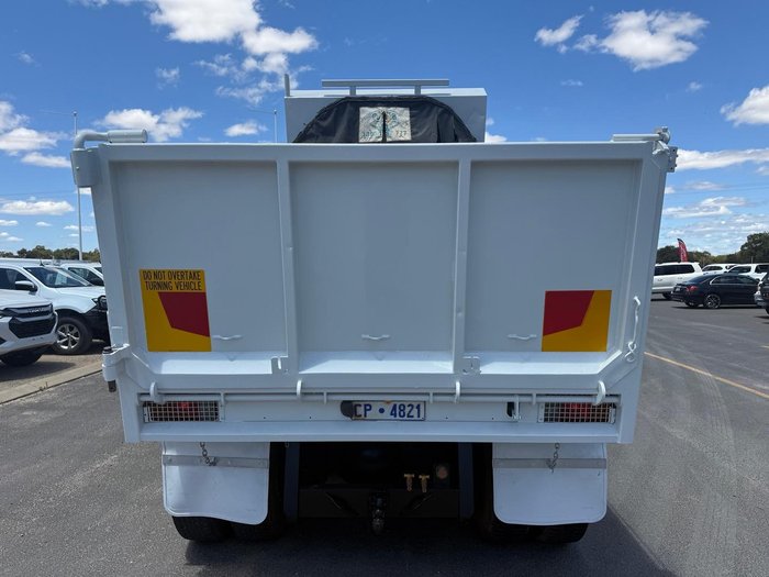 2008 Isuzu Fvz 1400 FVZ 1400, MANUAL, 6X4, 11m3 TIPPER, X SHIRE.