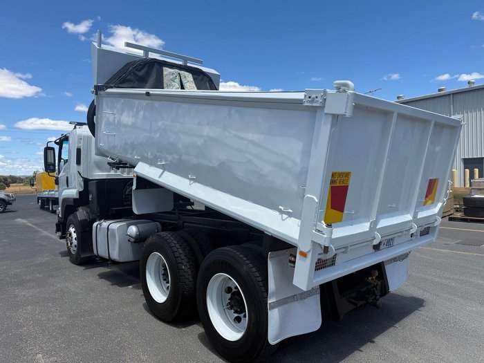 2008 Isuzu Fvz 1400 FVZ 1400, MANUAL, 6X4, 11m3 TIPPER, X SHIRE.