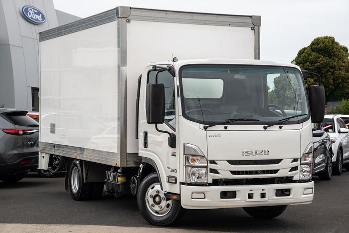 2023 Isuzu N Series NNR 45-150