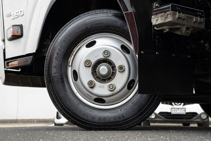 2023 Isuzu N Series NNR 45-150