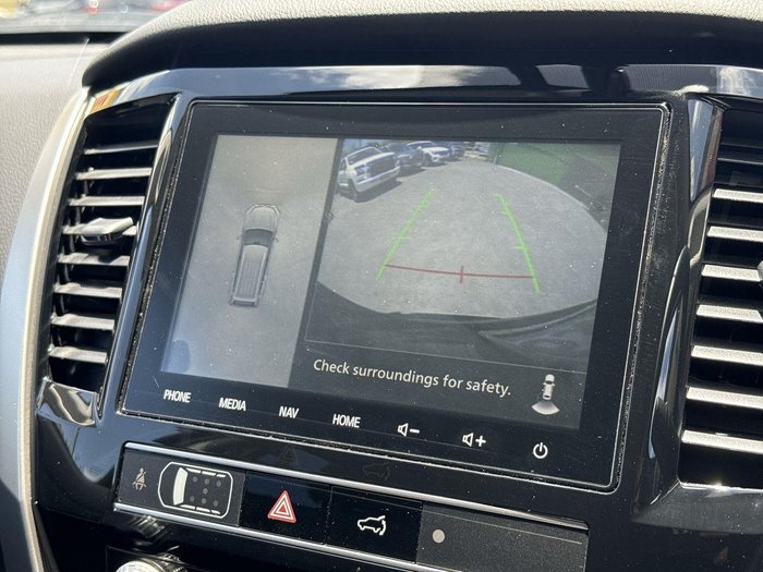 2024 Mitsubishi Pajero Sport GLS