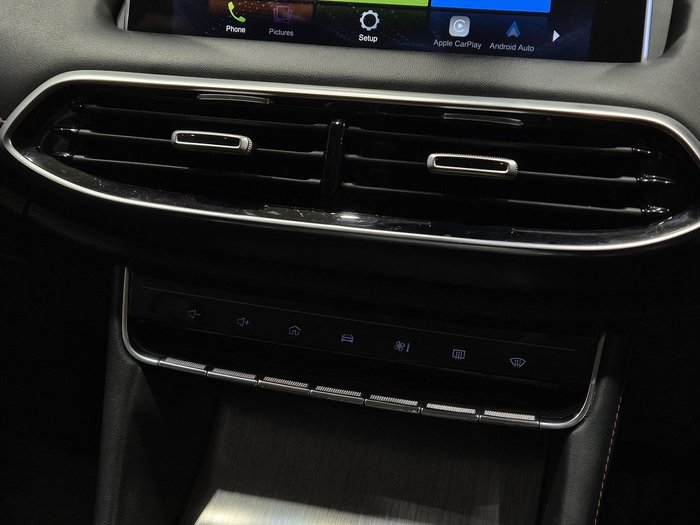 2020 MG HS Vibe SAS23 MY20 White