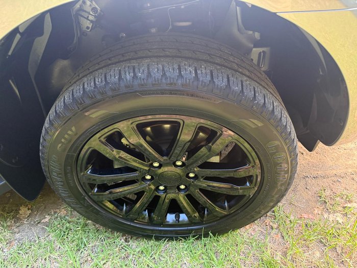 2020 Ford Everest Sport