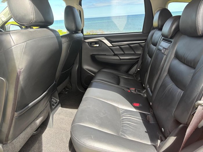 2019 Mitsubishi Pajero Sport GLS