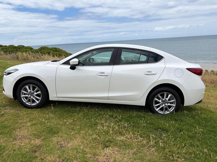 2018 Mazda 3 Maxx Sport