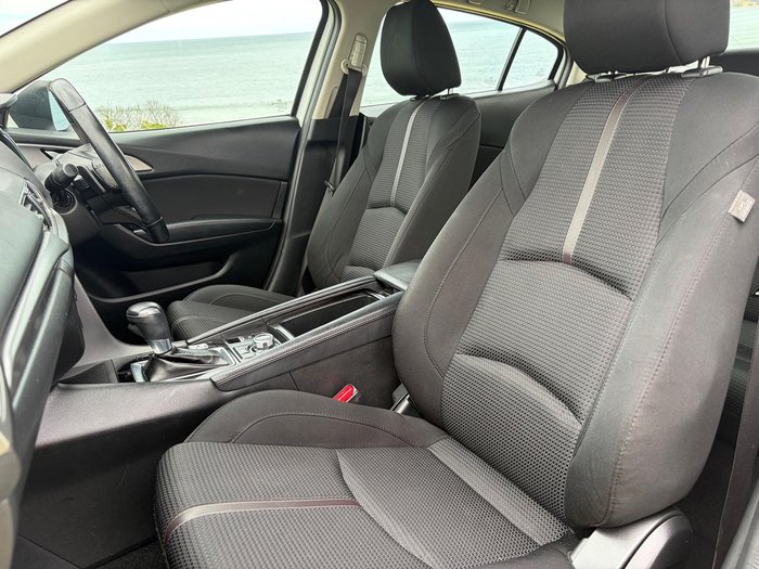 2018 Mazda 3 Maxx Sport